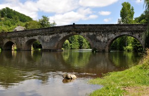 Le pont de CIrou - pont roman enjambant le Viaur