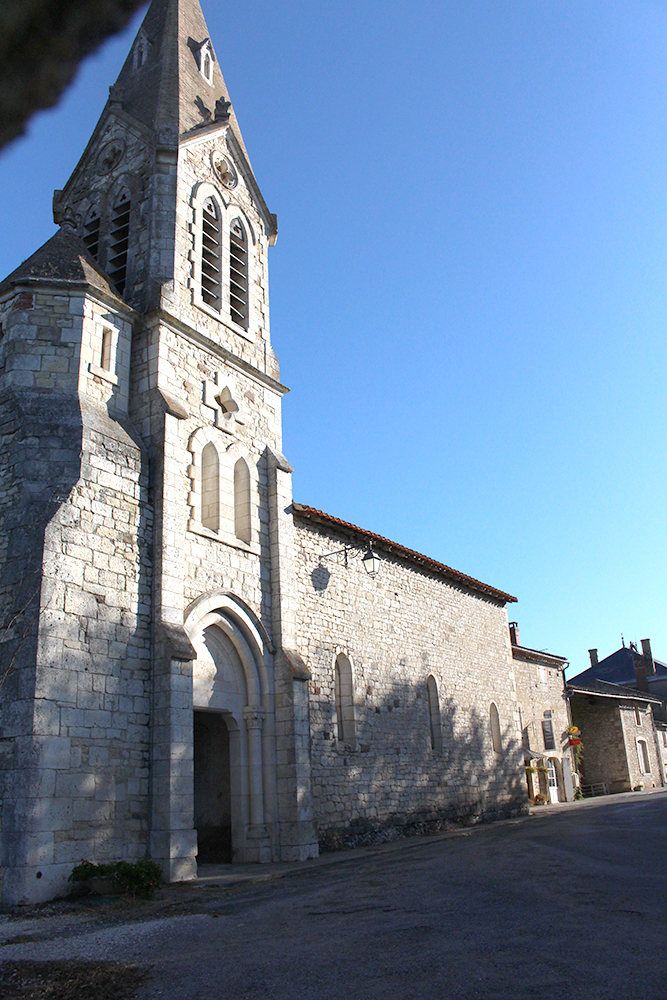 Eglise Saint Sauveur - Villeneuve sur Vère(Tarn) © Office de tourisme du Ségala tarnais